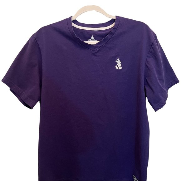 Disney Parks Authentic Original Tshirt L Purple Embroidered‎ Mickey Size Large - Picture 3 of 12